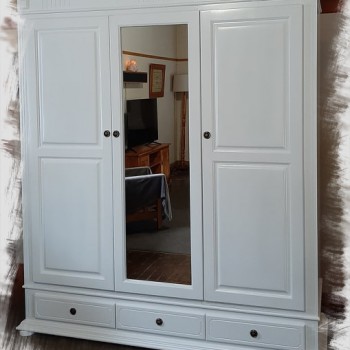 Custom wardrobe, 3 doors, one with mirror, three lower drawers, painted, freestanding, modern country style